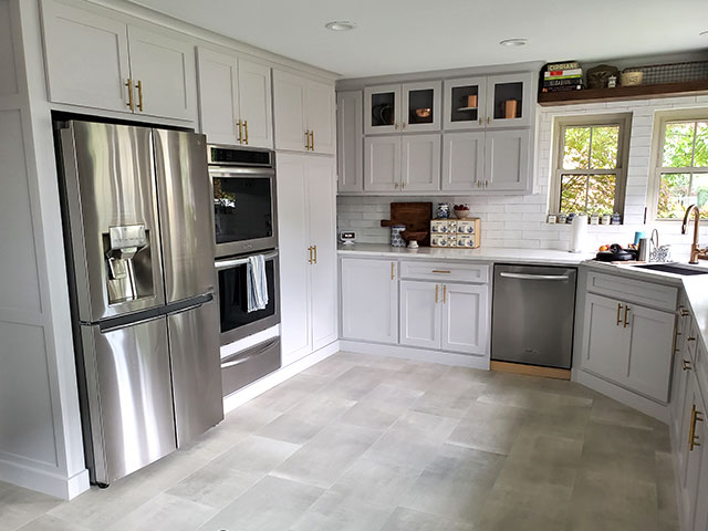 Tile replacement in Sandy Springs / Alpharetta will help bring your floors back to life.