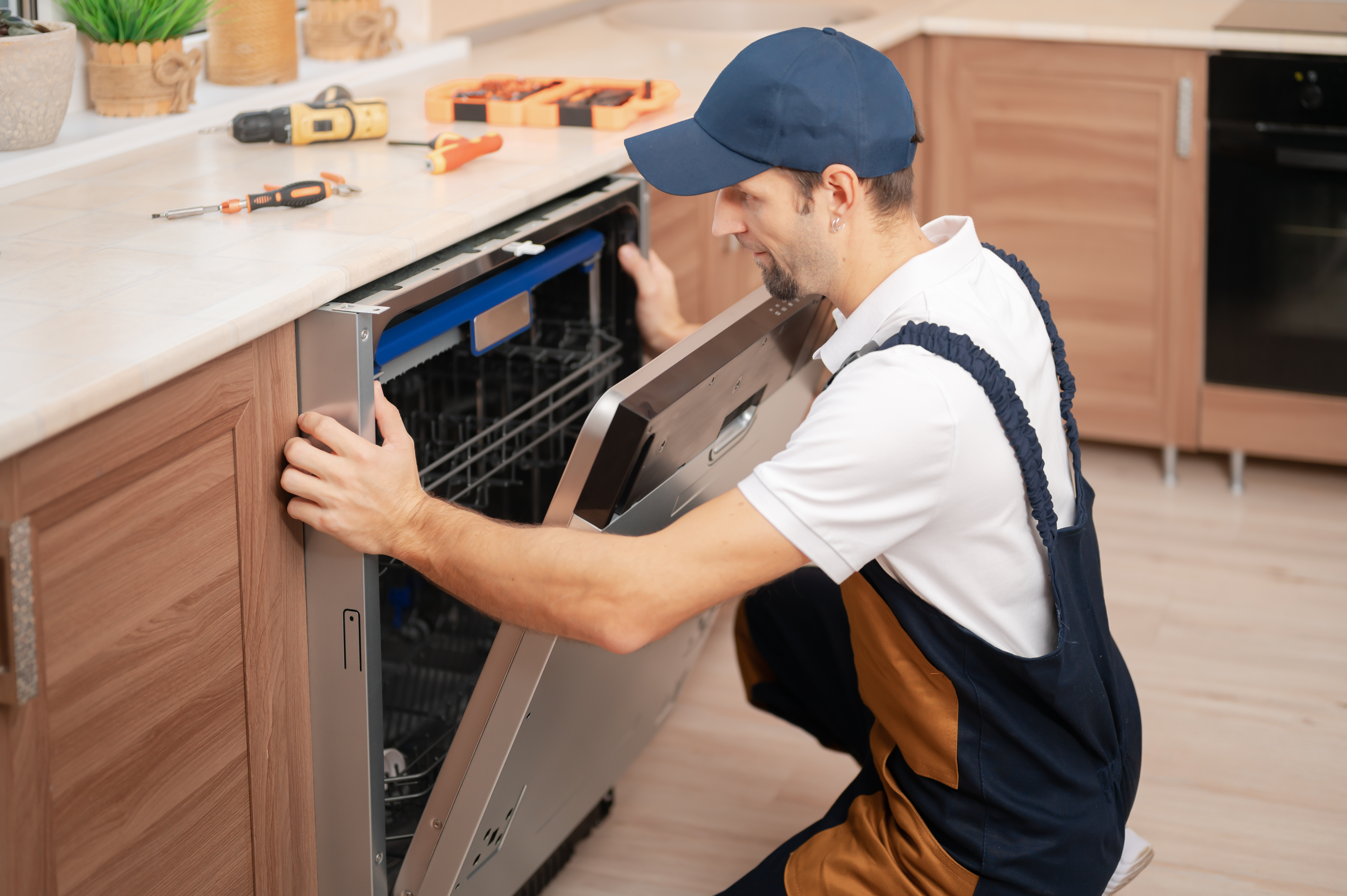 WyattWorks Plumbing fixing dishwasher